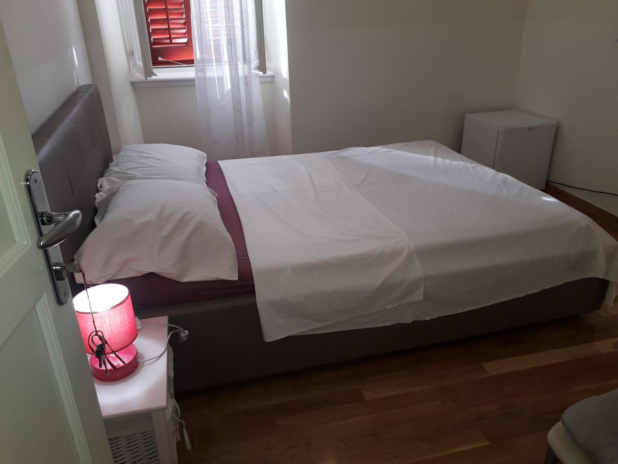 Studio On Main Pedestrian Street Apartment Pula Exterior photo
